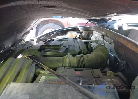 2015 Volkswagen Beetle 1.8T Classic из США, поврежденный, VIN 3VWF17AT5FM653130